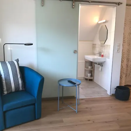 Posthof . 3*