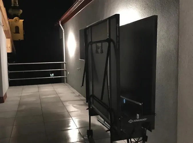 Posthof . 3* Цирль